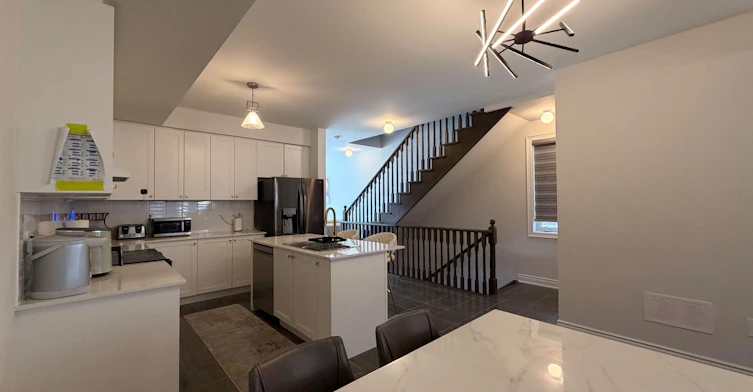52 Tennant Circle, Vaughan, ON, L4H 5L5 - 5