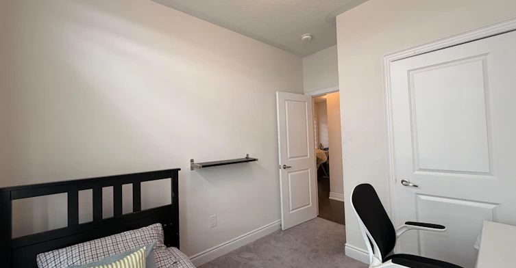 52 Tennant Circle, Vaughan, ON, L4H 5L5 - 2