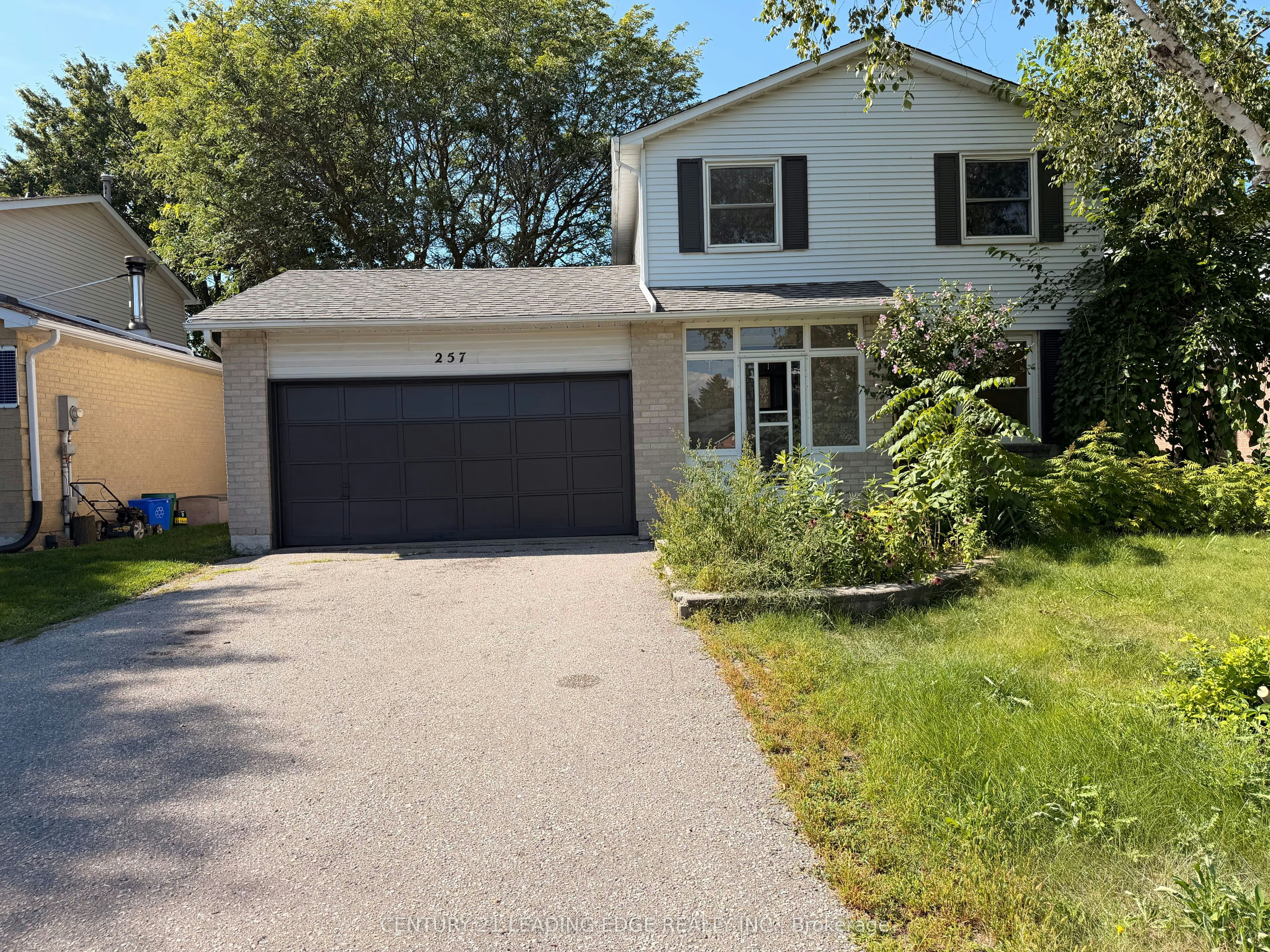 257 London Road, Newmarket, ON, L3Y 6L3 - 2