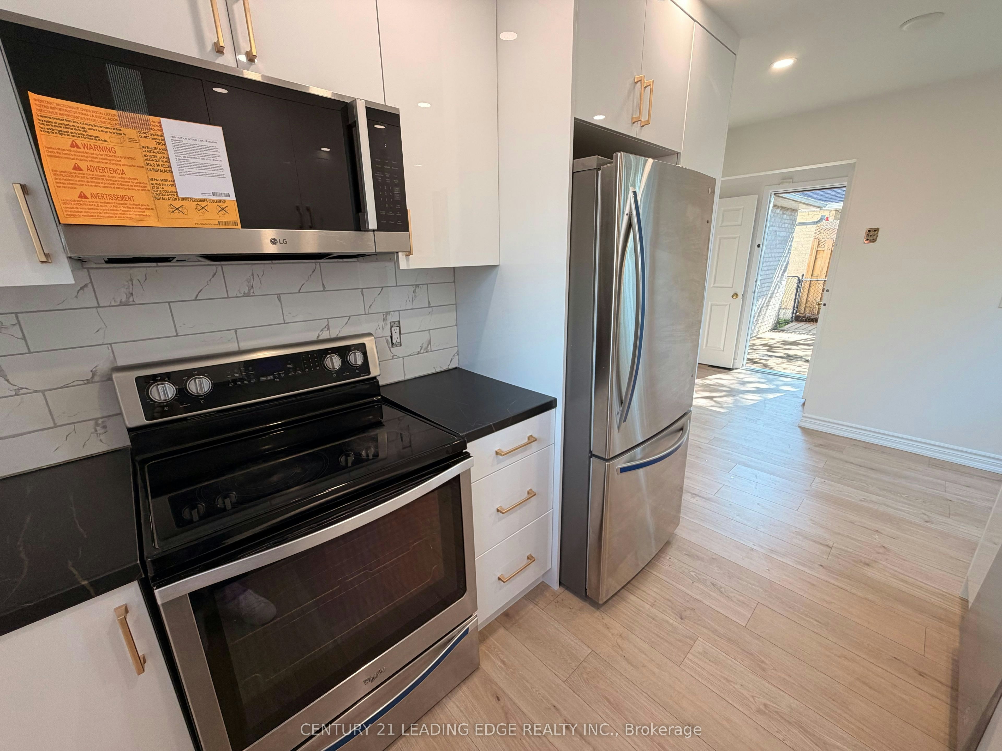 257 London Road, Newmarket, ON, L3Y 6L3 - 5