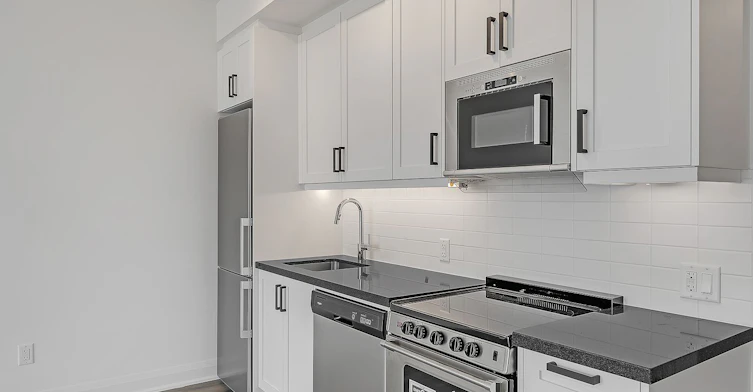 1606E-20 Gatineau Drive, Vaughan, ON, L4J 0L3 - 17