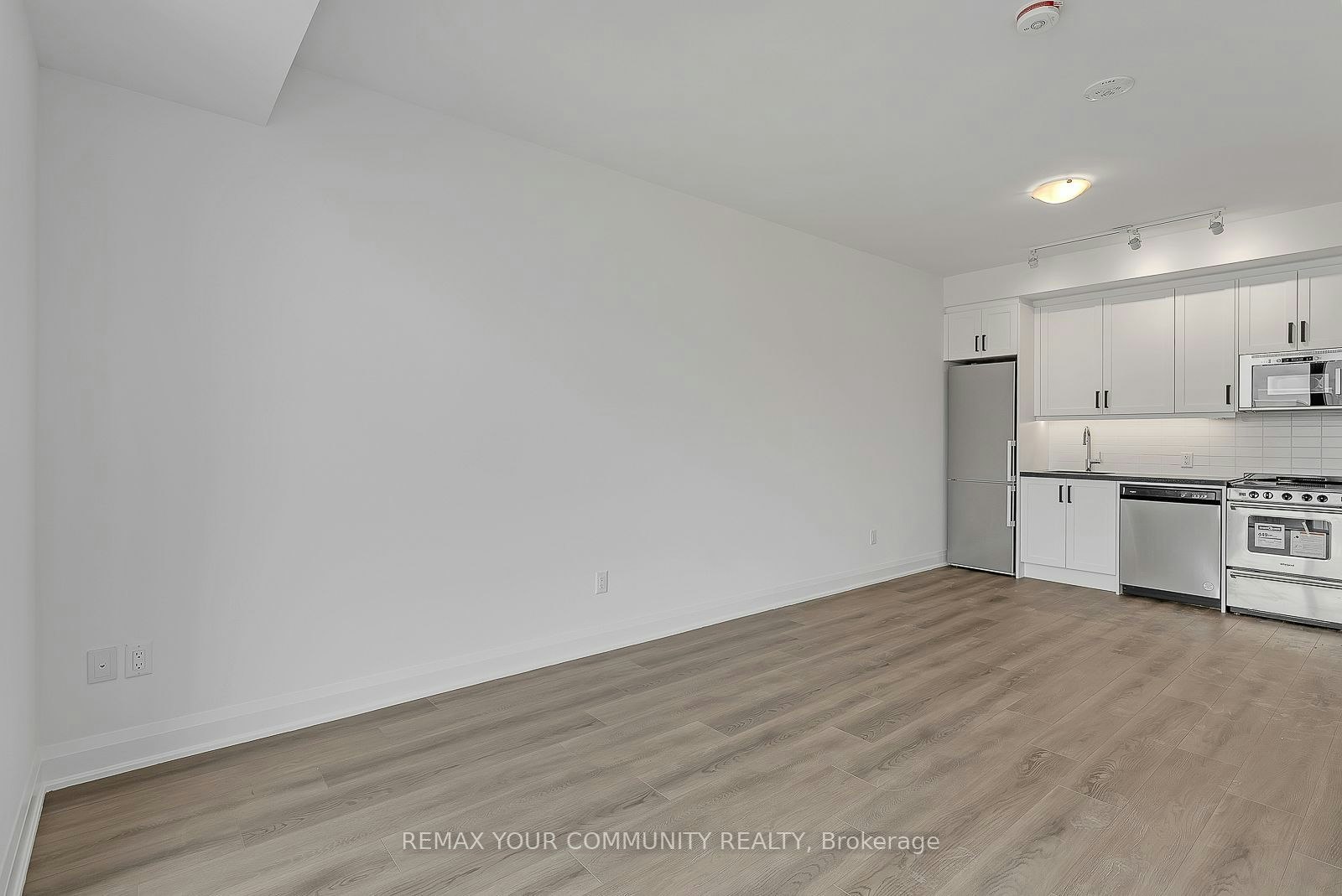 1606E-20 Gatineau Drive, Vaughan, ON, L4J 0L3 - 14