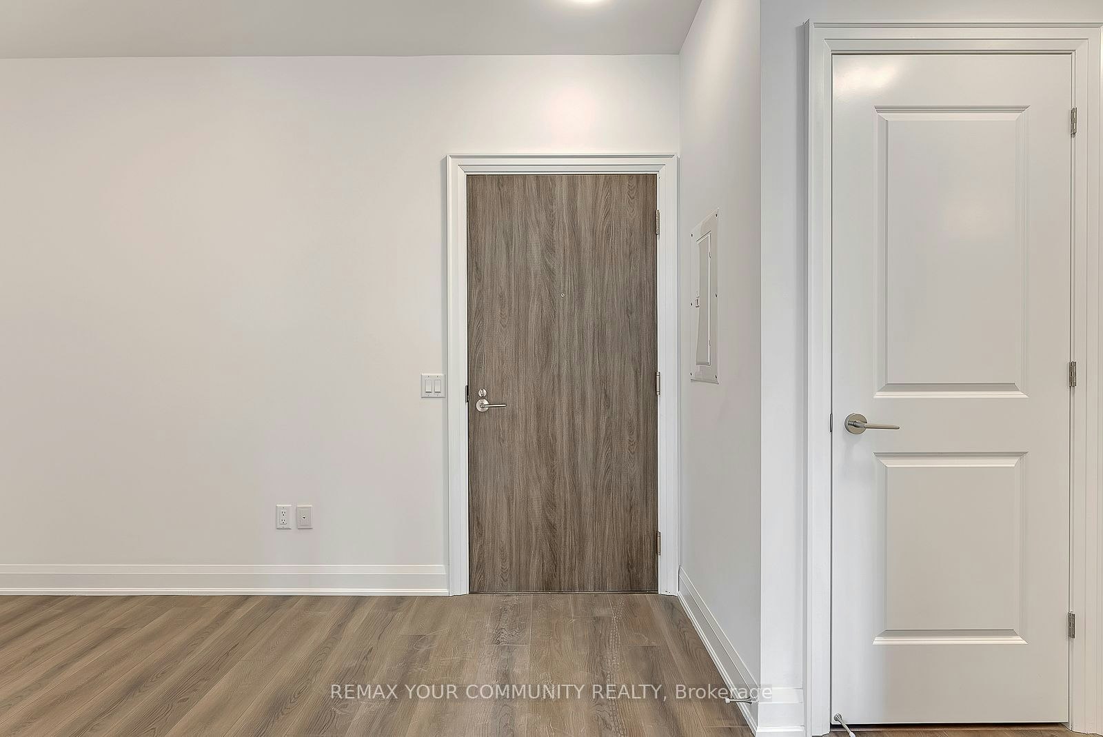1606E-20 Gatineau Drive, Vaughan, ON, L4J 0L3 - 4