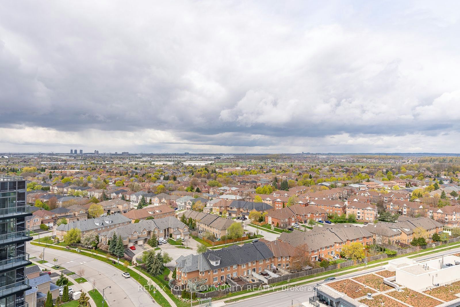 1606E-20 Gatineau Drive, Vaughan, ON, L4J 0L3 - 27