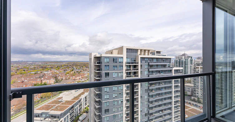 1606E-20 Gatineau Drive, Vaughan, ON, L4J 0L3 - 26
