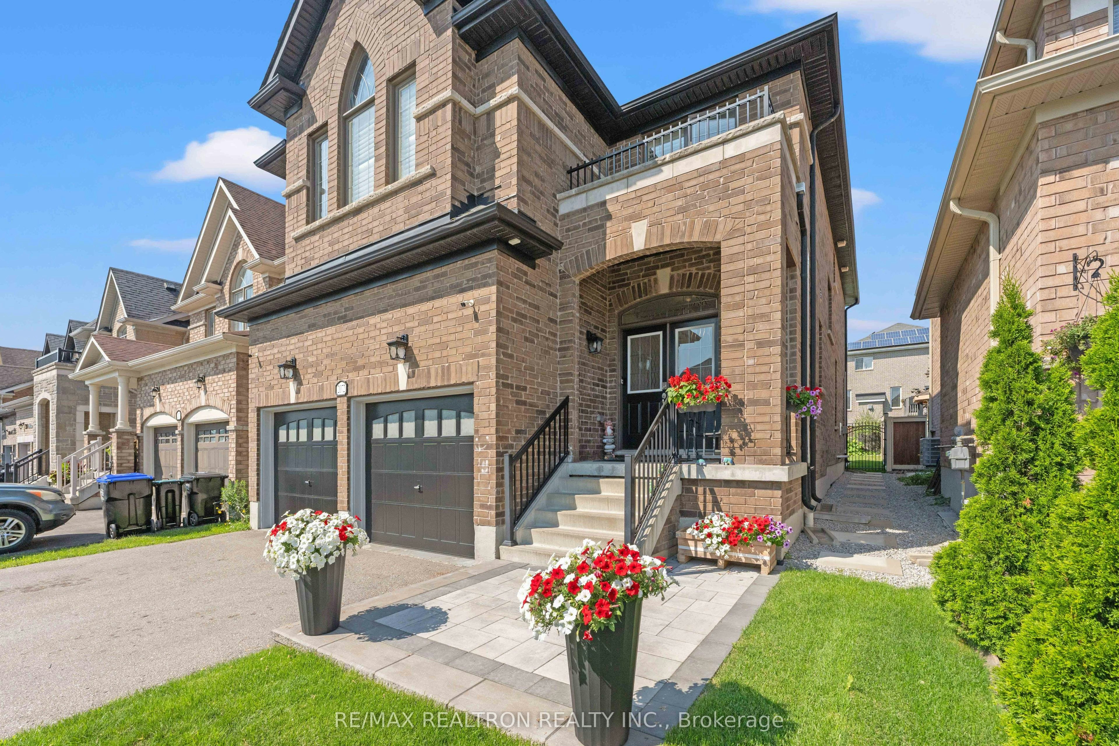 2072 Allison Street, Innisfil, ON, L9S 0K7 - 2