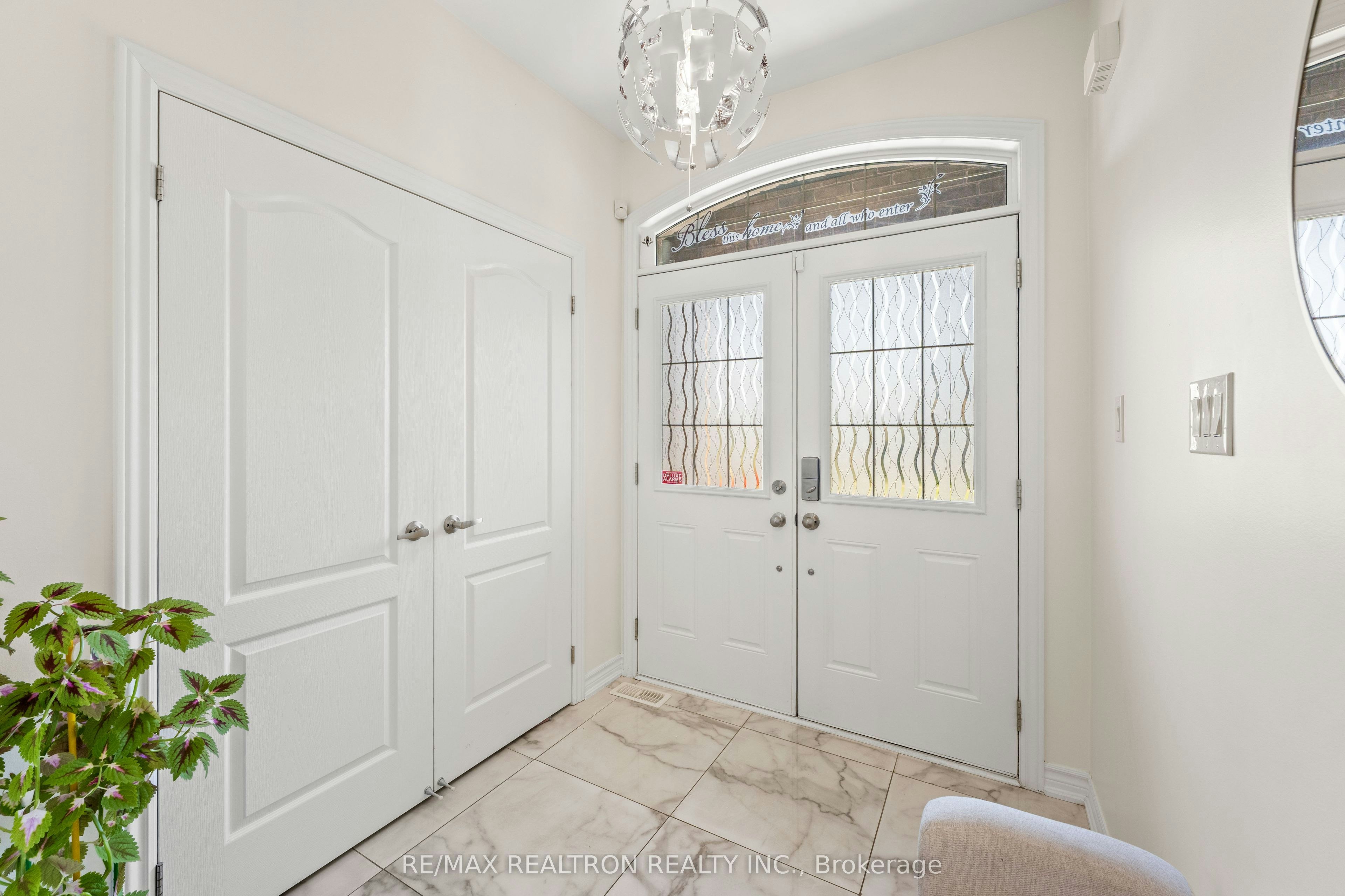 2072 Allison Street, Innisfil, ON, L9S 0K7 - 4