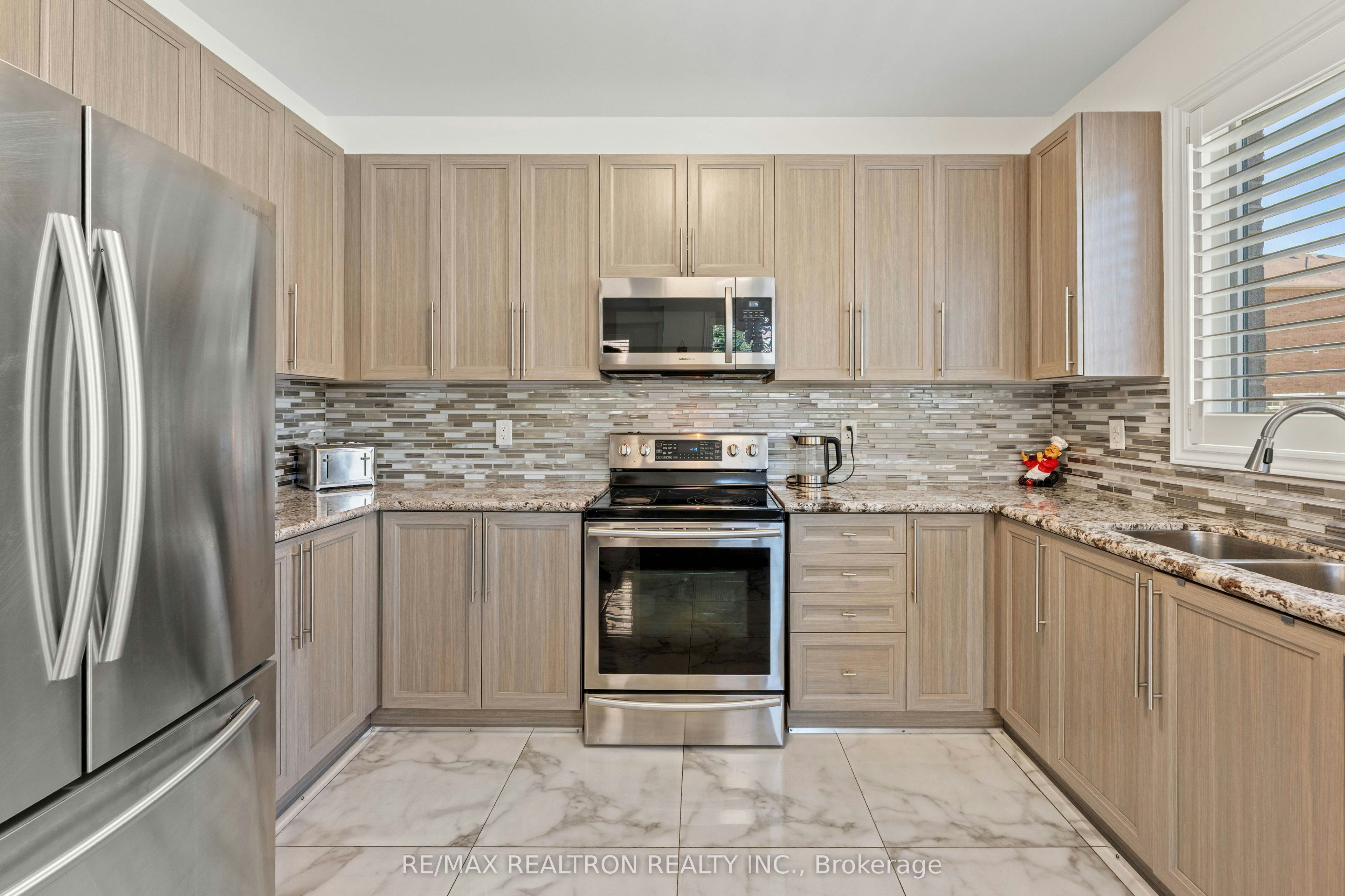 2072 Allison Street, Innisfil, ON, L9S 0K7 - 15