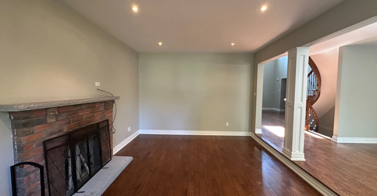 589 Village Parkway, Markham, ON, L3R 6C1 - 12