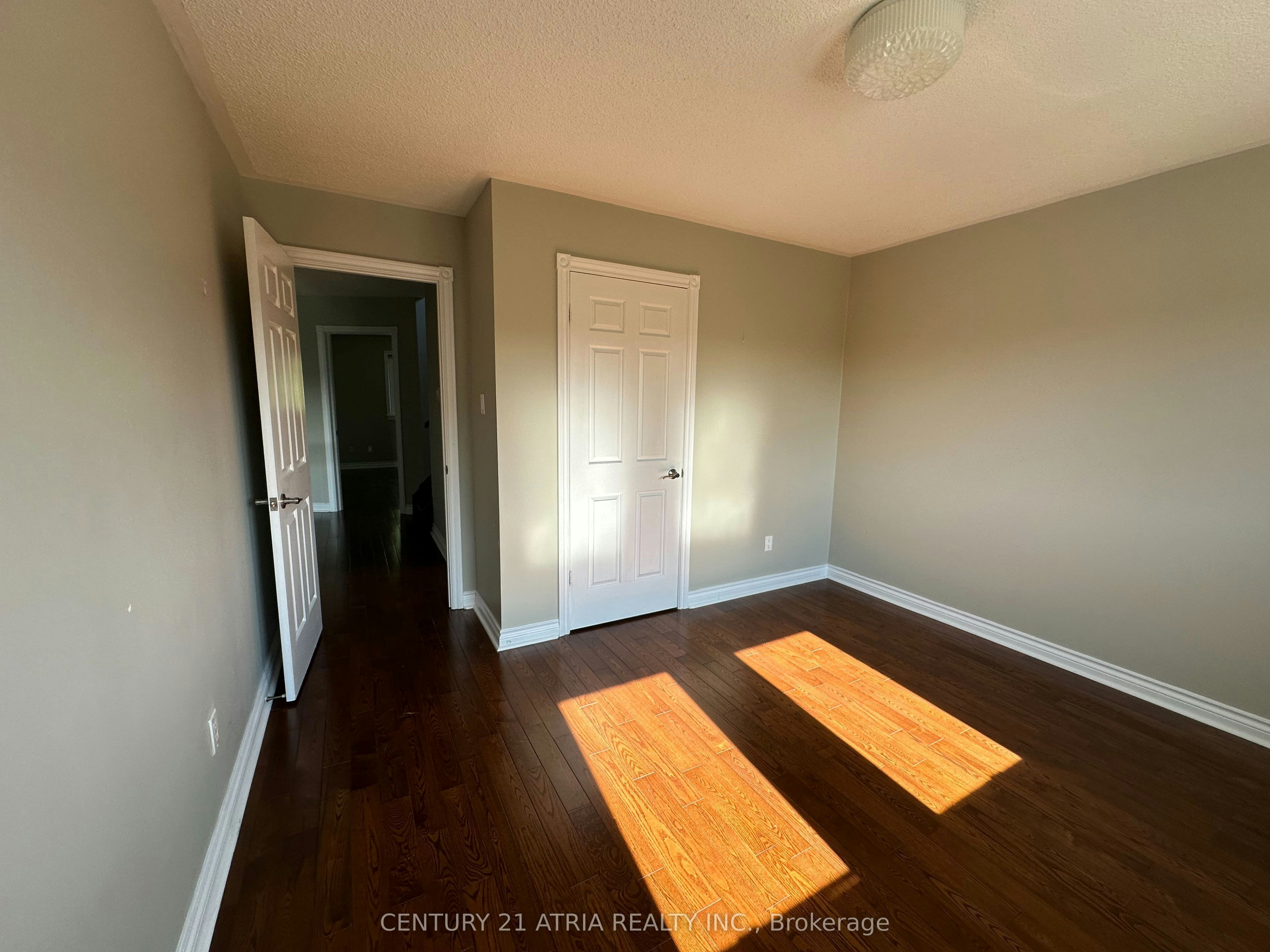 589 Village Parkway, Markham, ON, L3R 6C1 - 27