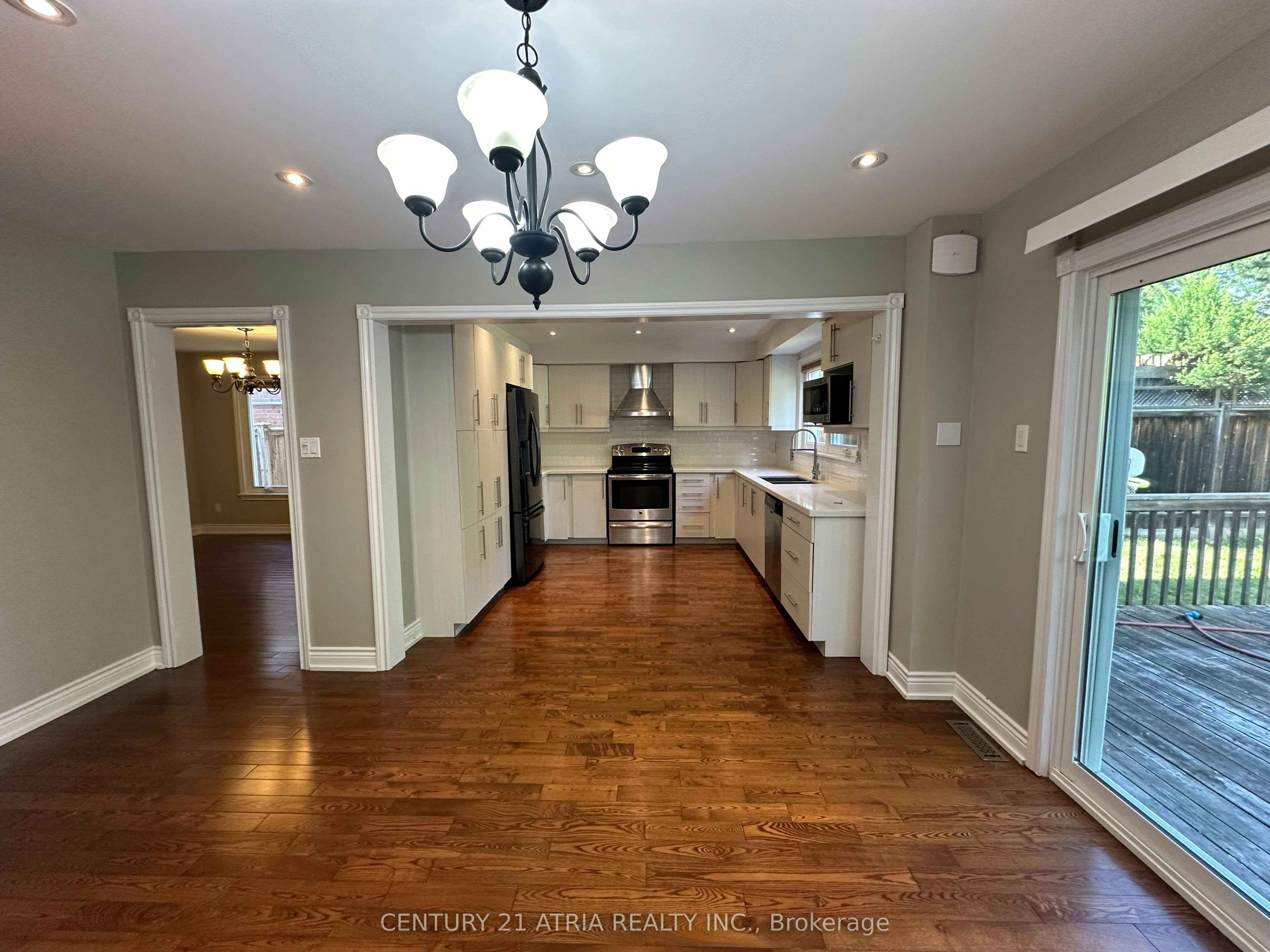 589 Village Parkway, Markham, ON, L3R 6C1 - 14