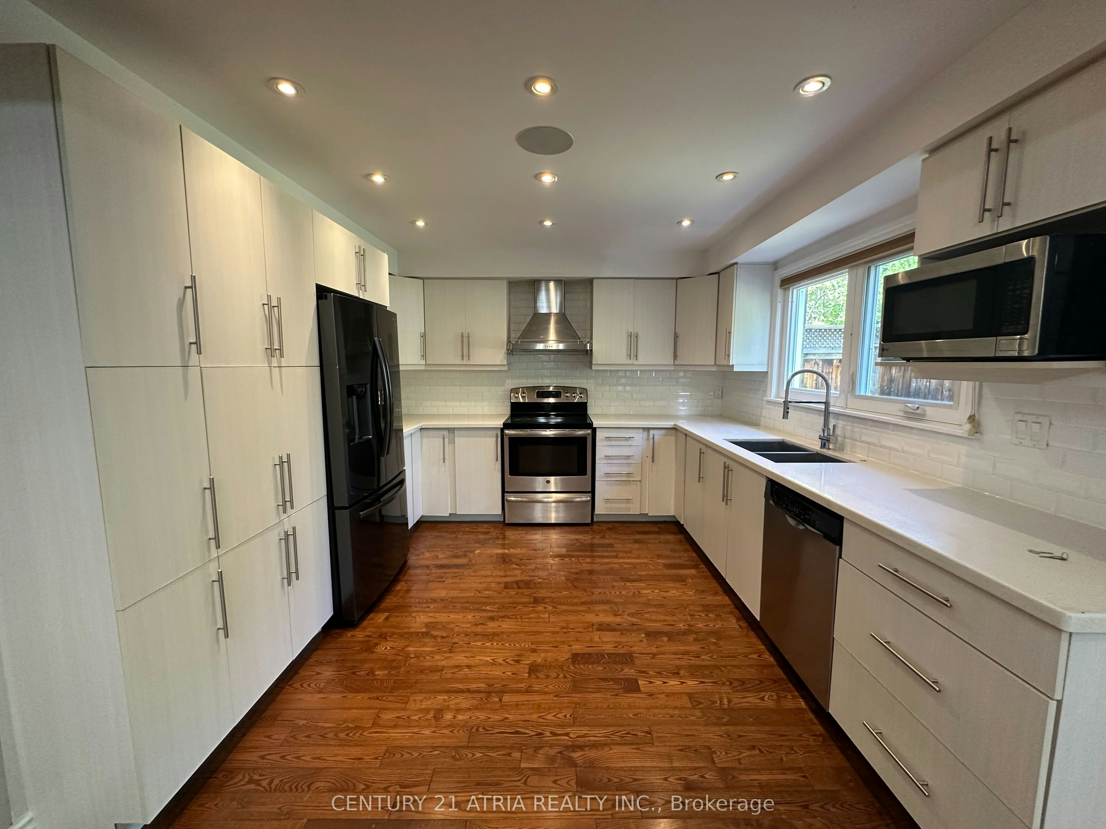 589 Village Parkway, Markham, ON, L3R 6C1 - 15