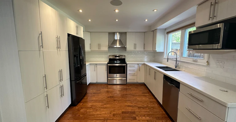589 Village Parkway, Markham, ON, L3R 6C1 - 15
