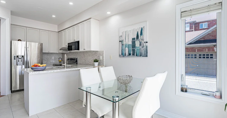 11 Davos Road, Vaughan, ON, L4H 0P4 - 5