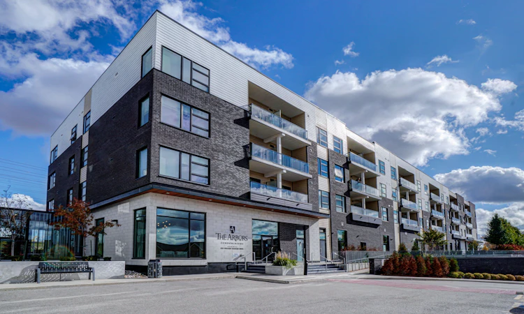 PH446-555 William Graham Drive