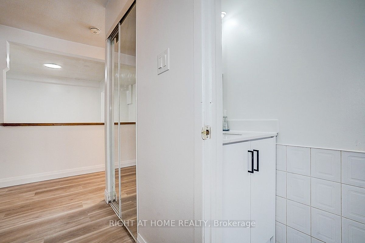 35 Snowshoe Crescent, Markham, ON, L3T 4M7 - 10
