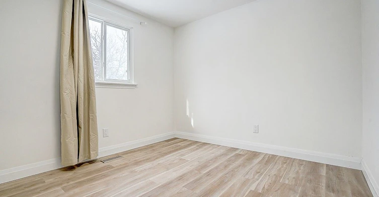 35 Snowshoe Crescent, Markham, ON, L3T 4M7 - 7