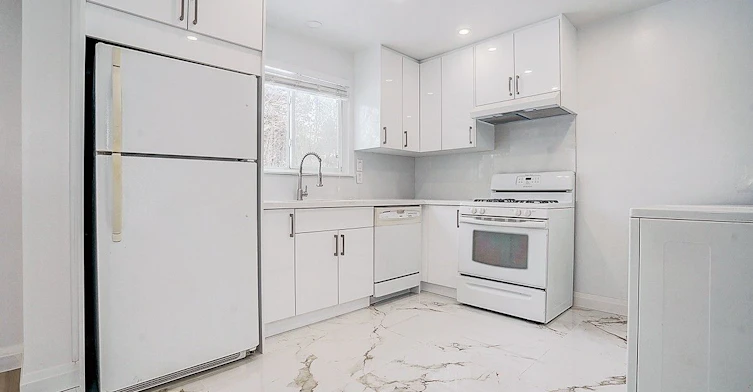 35 Snowshoe Crescent, Markham, ON, L3T 4M7 - 16