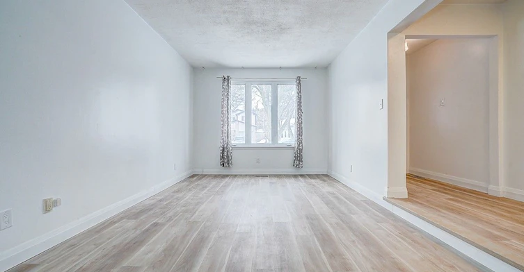 35 Snowshoe Crescent, Markham, ON, L3T 4M7 - 24