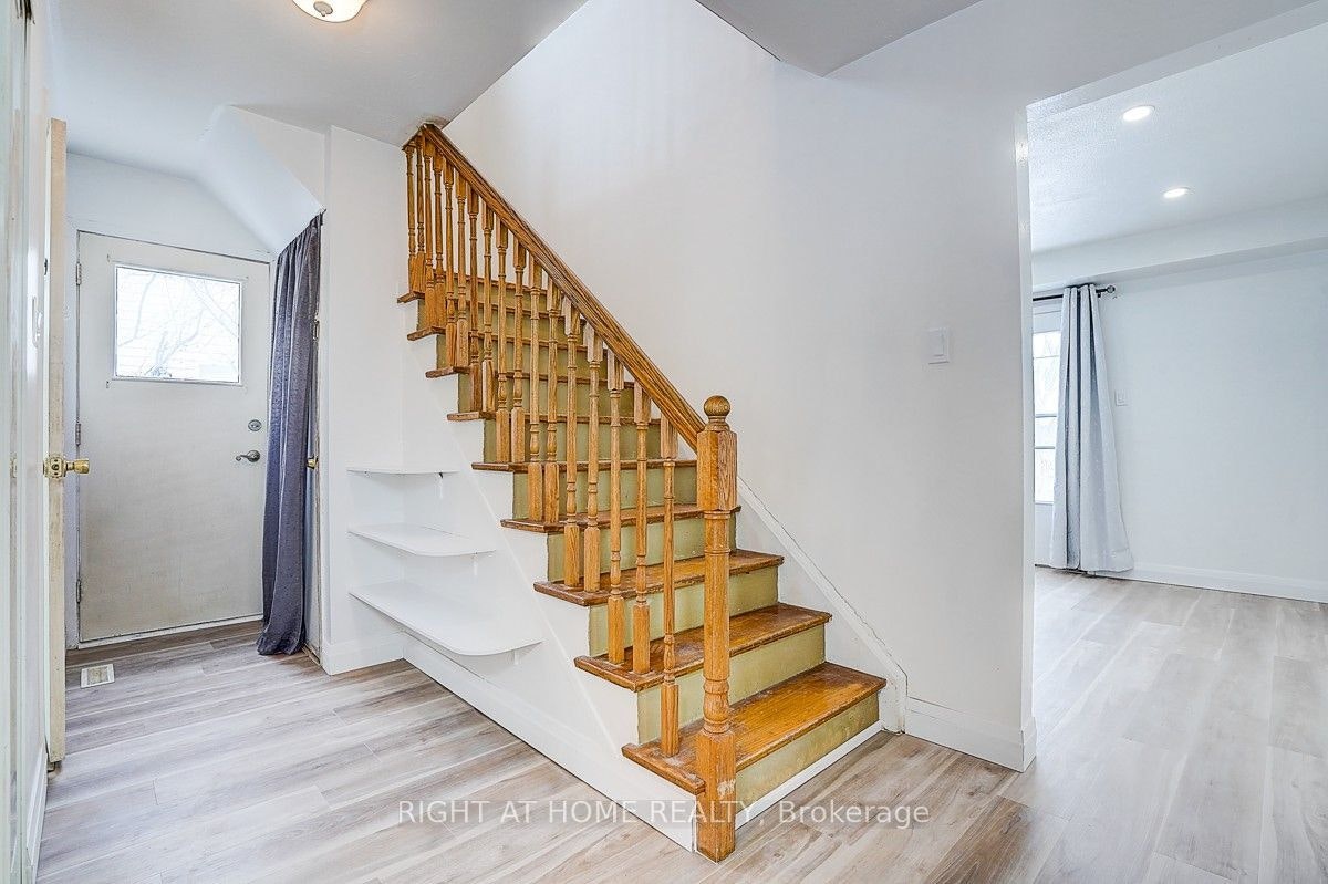 35 Snowshoe Crescent, Markham, ON, L3T 4M7 - 42