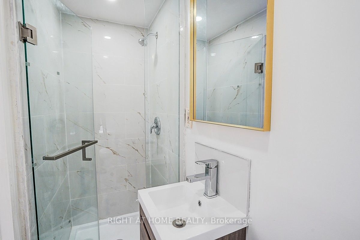 35 Snowshoe Crescent, Markham, ON, L3T 4M7 - 9