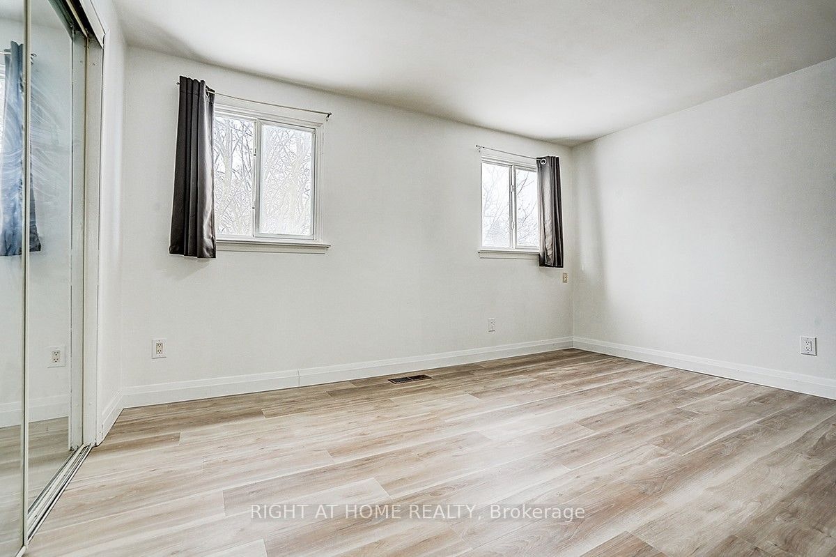 35 Snowshoe Crescent, Markham, ON, L3T 4M7 - 27