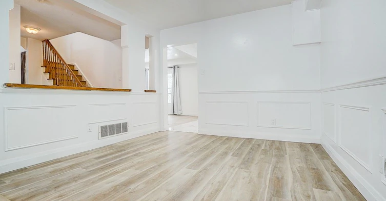 35 Snowshoe Crescent, Markham, ON, L3T 4M7 - 3