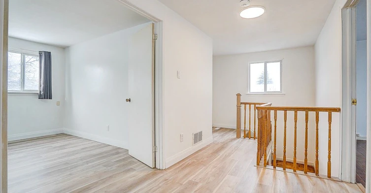 35 Snowshoe Crescent, Markham, ON, L3T 4M7 - 22