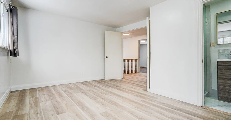 35 Snowshoe Crescent, Markham, ON, L3T 4M7 - 32