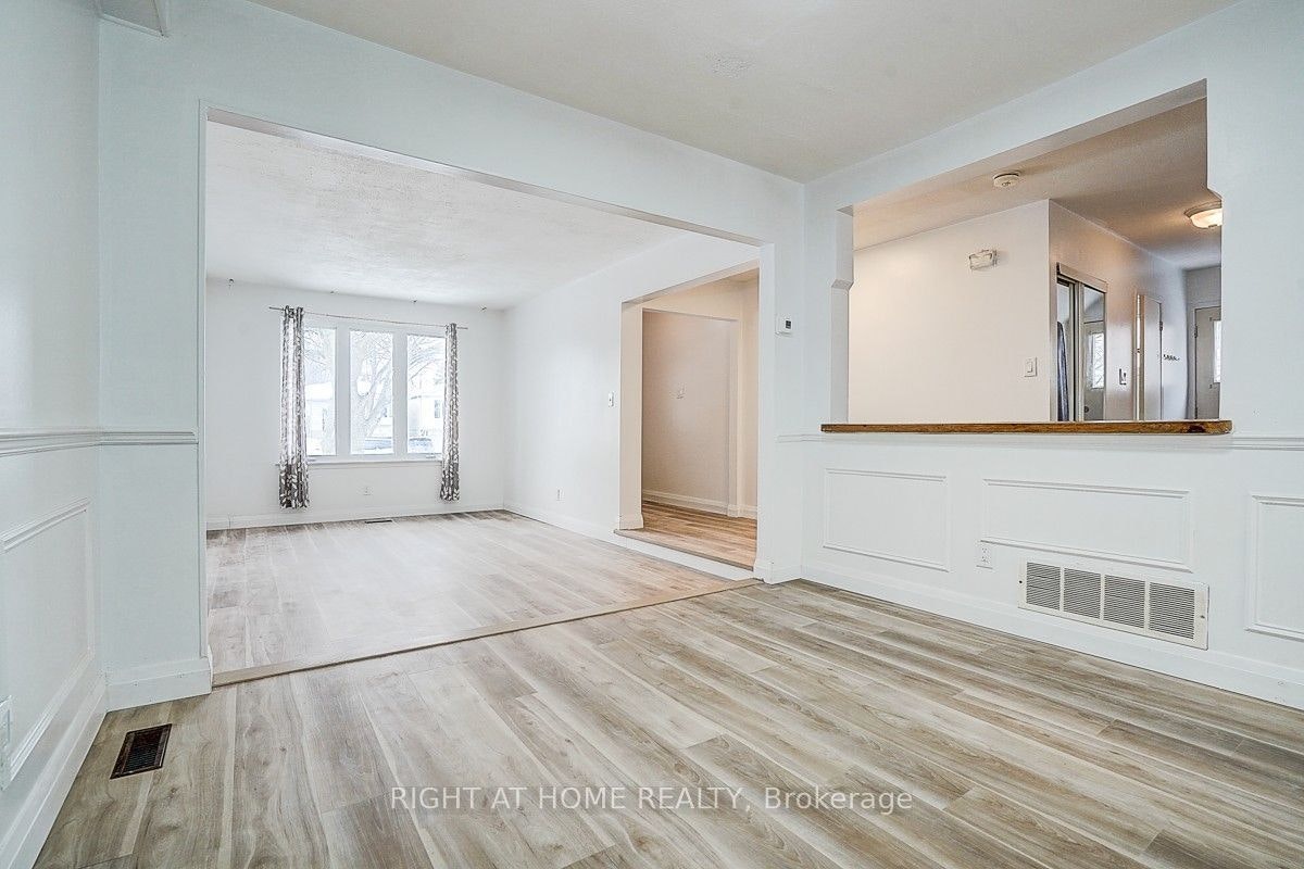 35 Snowshoe Crescent, Markham, ON, L3T 4M7 - 31