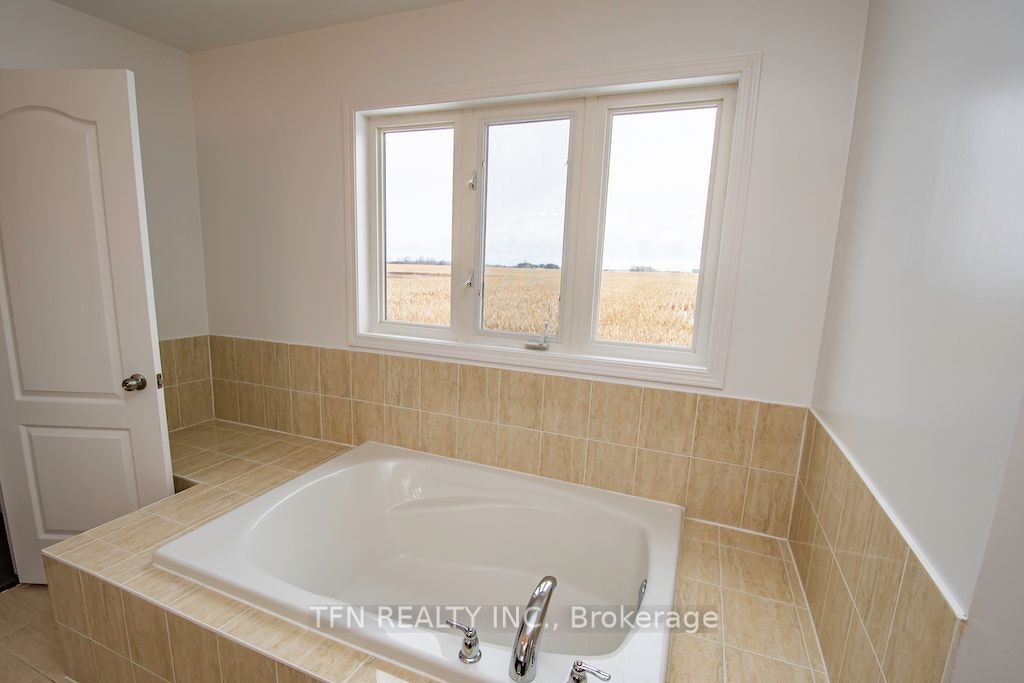 24 Don Hadden Crescent, Brock, ON, L0C 1H0 - 15