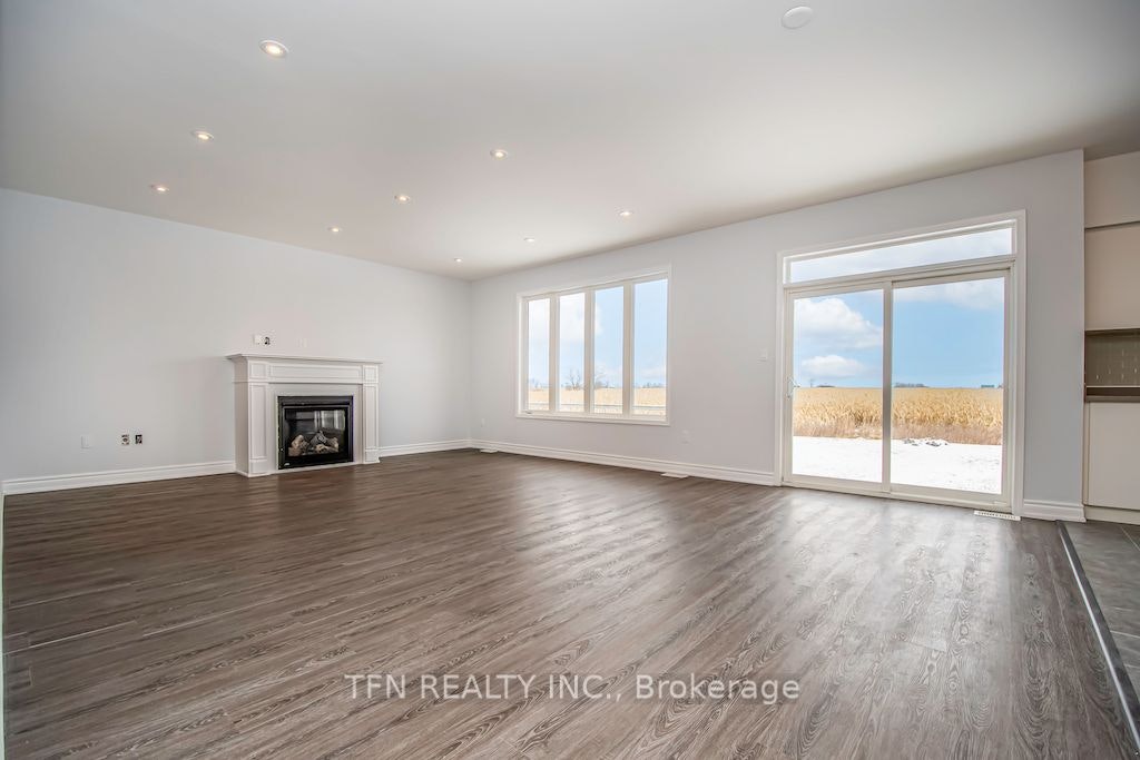 24 Don Hadden Crescent, Brock, ON, L0C 1H0 - 2