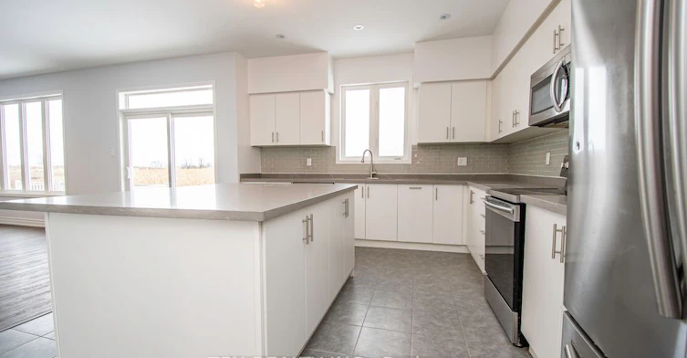 24 Don Hadden Crescent, Brock, ON, L0C 1H0 - 11