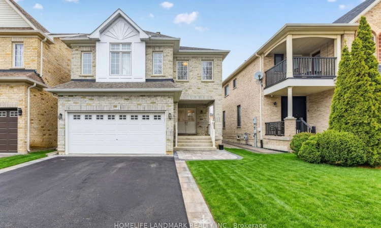 86 Laurier Avenue