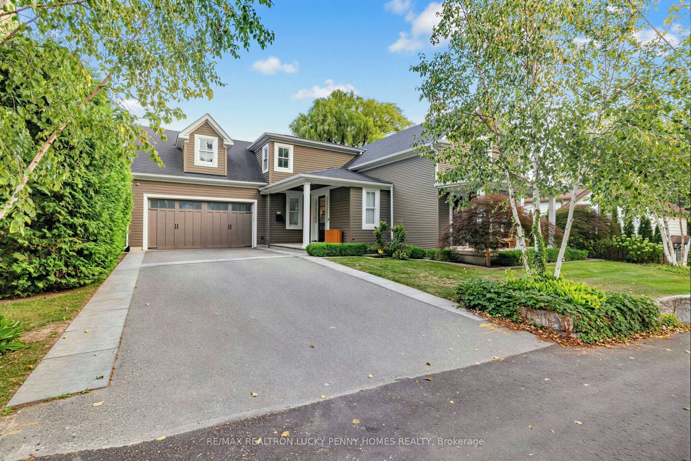 11 Victoria Avenue, Markham, ON, L3R 1R8 - 2