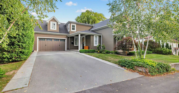 11 Victoria Avenue, Markham, ON, L3R 1R8 - 2