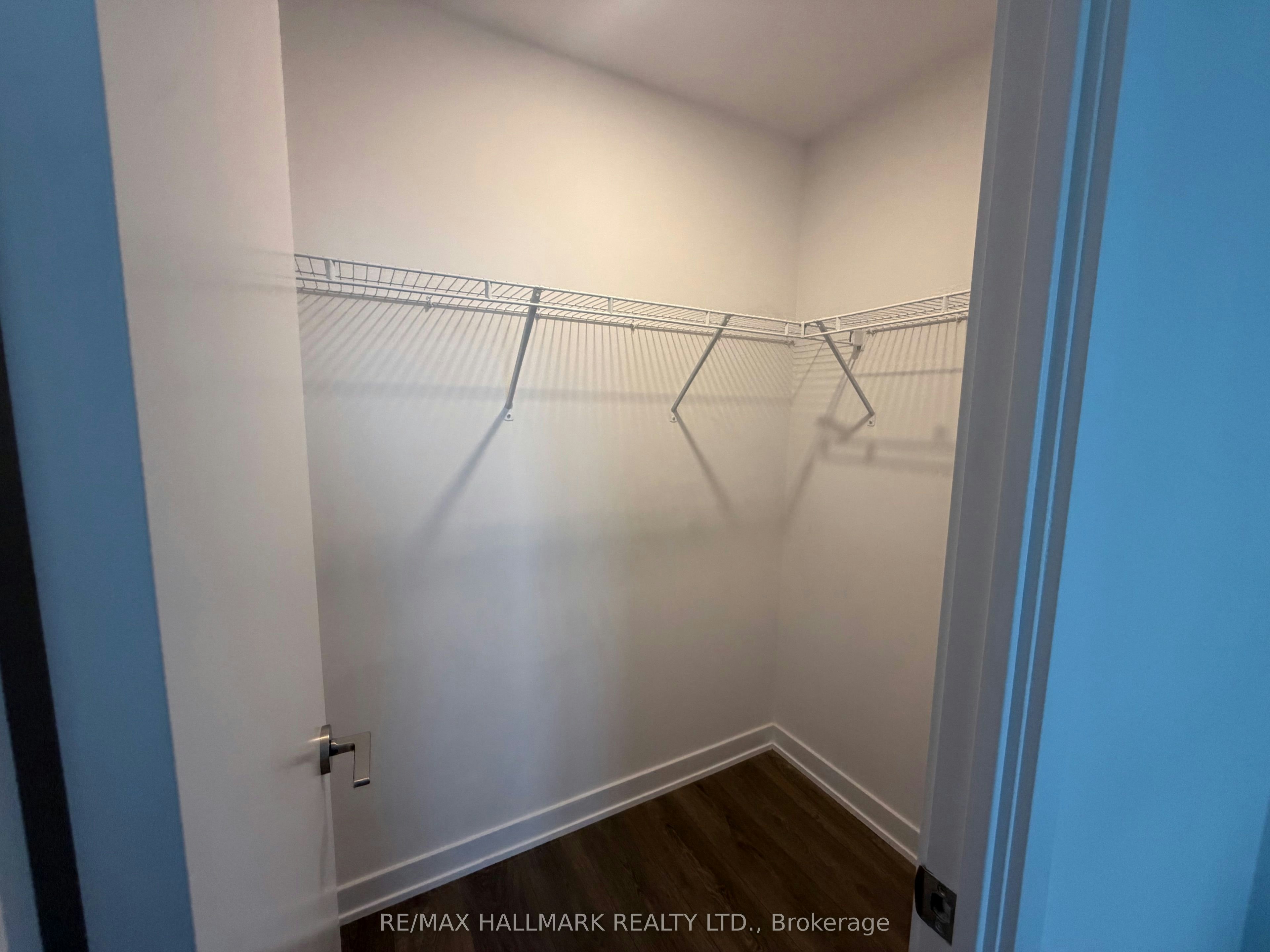 1215-38 Honeycrisp Crescent, Vaughan, ON, L4K 0M8 - 9