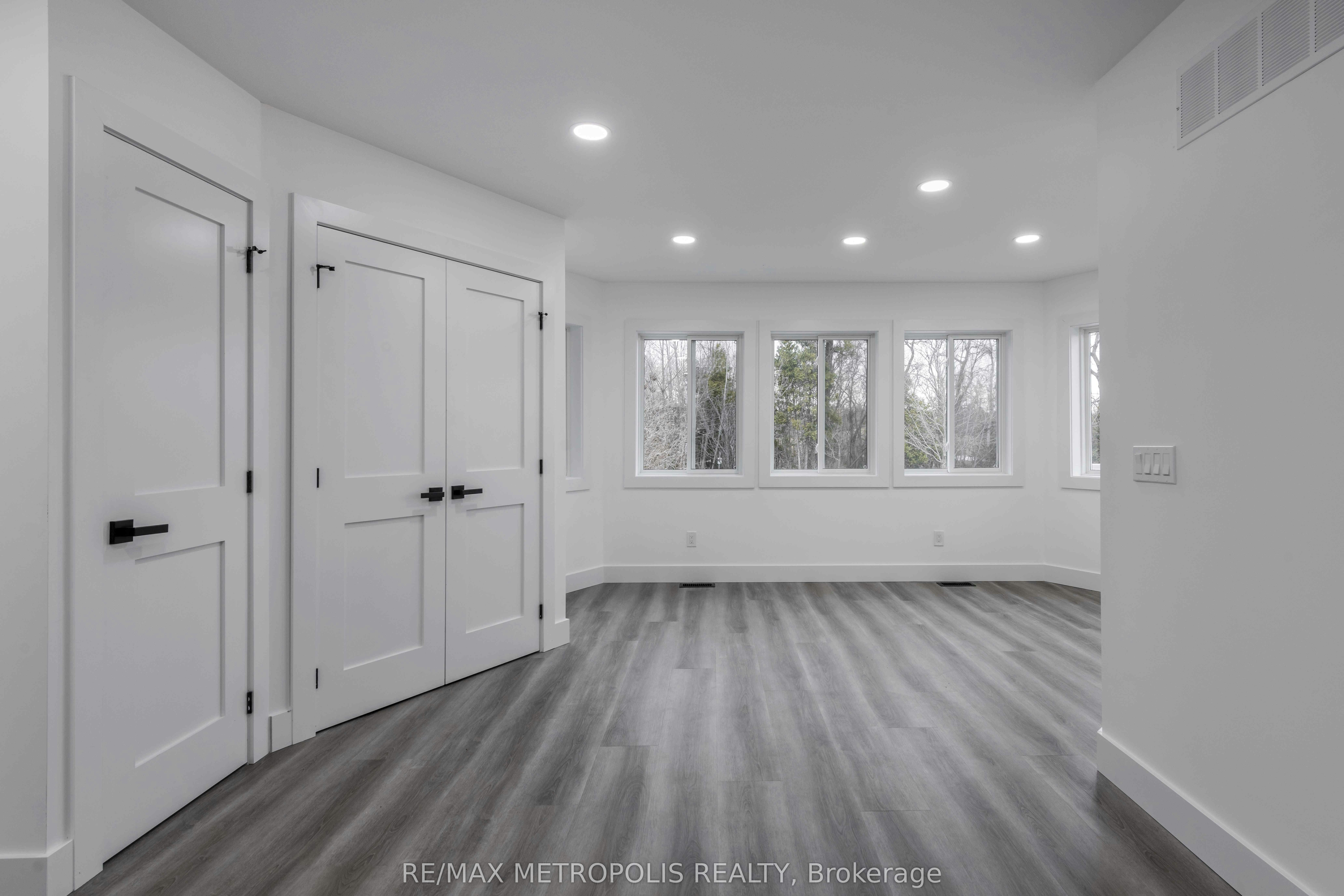759 Innisfil Beach Road, Innisfil, ON, L9S 4E4 - 15