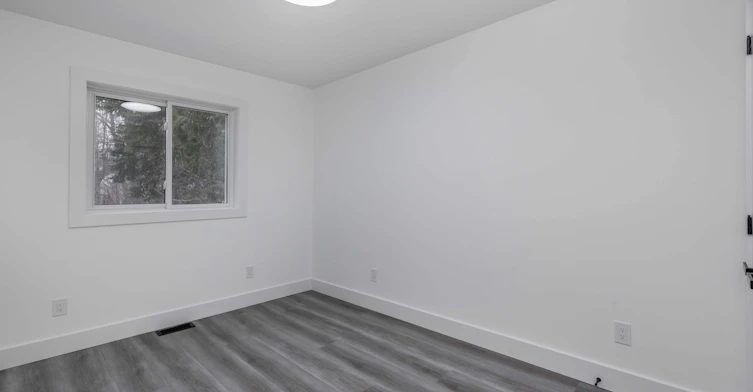 759 Innisfil Beach Road, Innisfil, ON, L9S 4E4 - 18