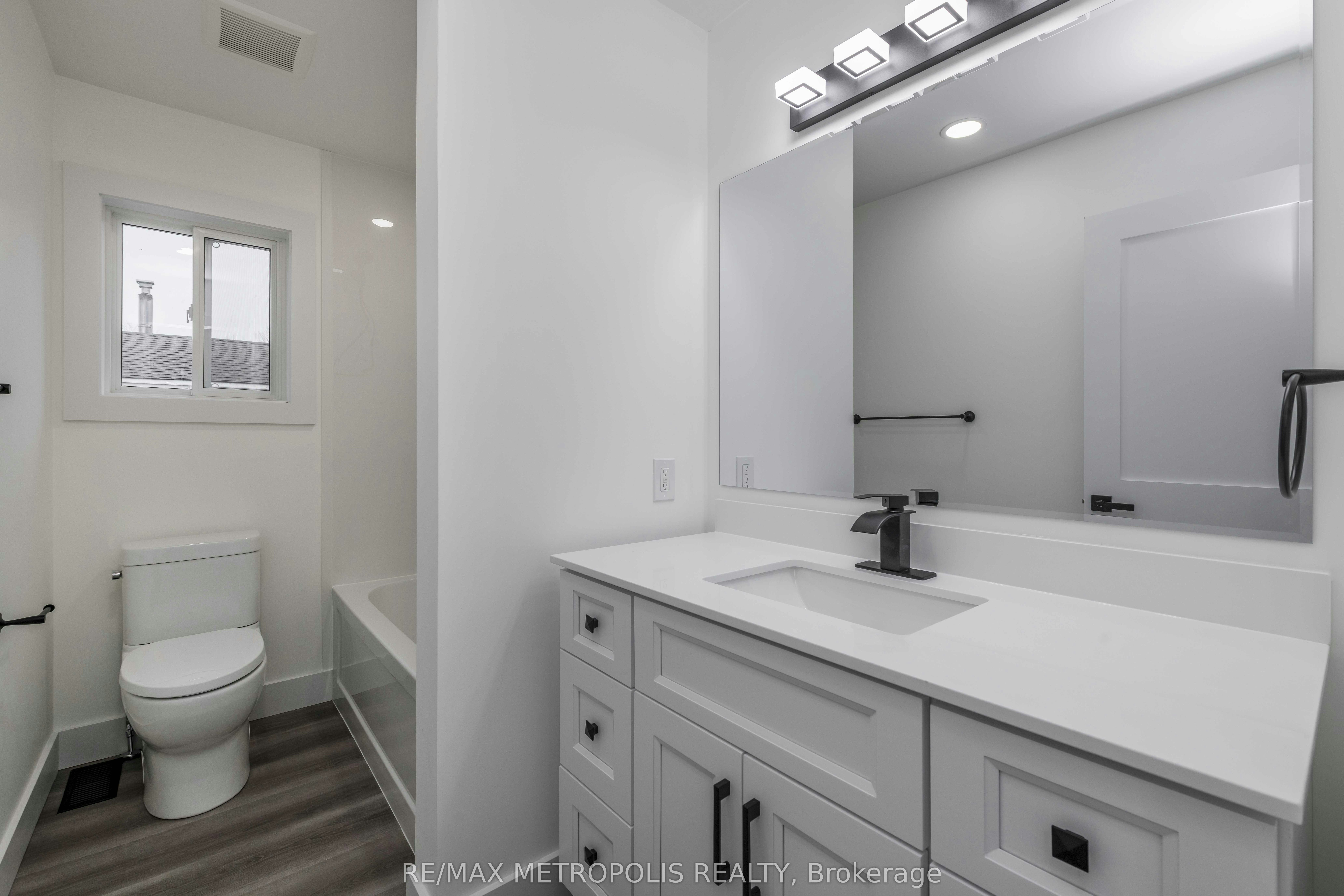 759 Innisfil Beach Road, Innisfil, ON, L9S 4E4 - 17