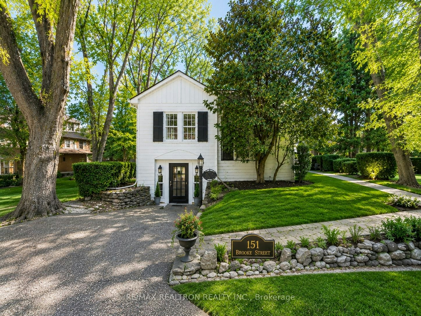 151 Brooke Street, Vaughan, ON, L4J 1Z2