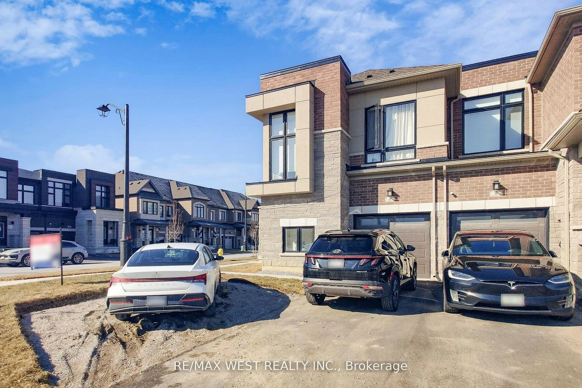 4 Haldimand Street, Vaughan, ON, L4J 7R9 - 2