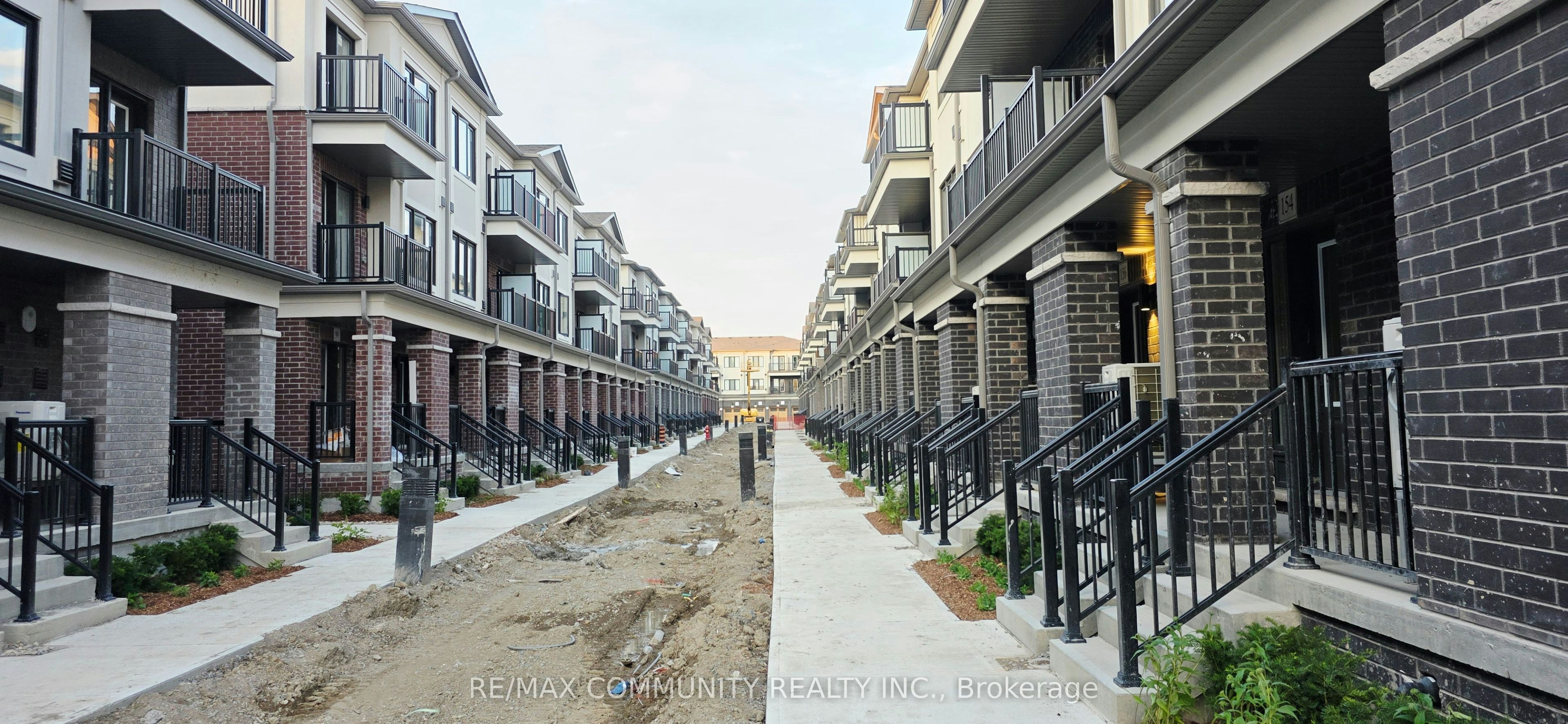 105-158 Matawin Lane, Richmond Hill, ON, L4B 0H7 - 3