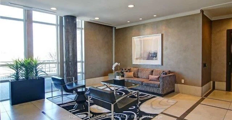 513-131 Upper Duke Crescent, Markham, ON, L6G 0B9 - 4
