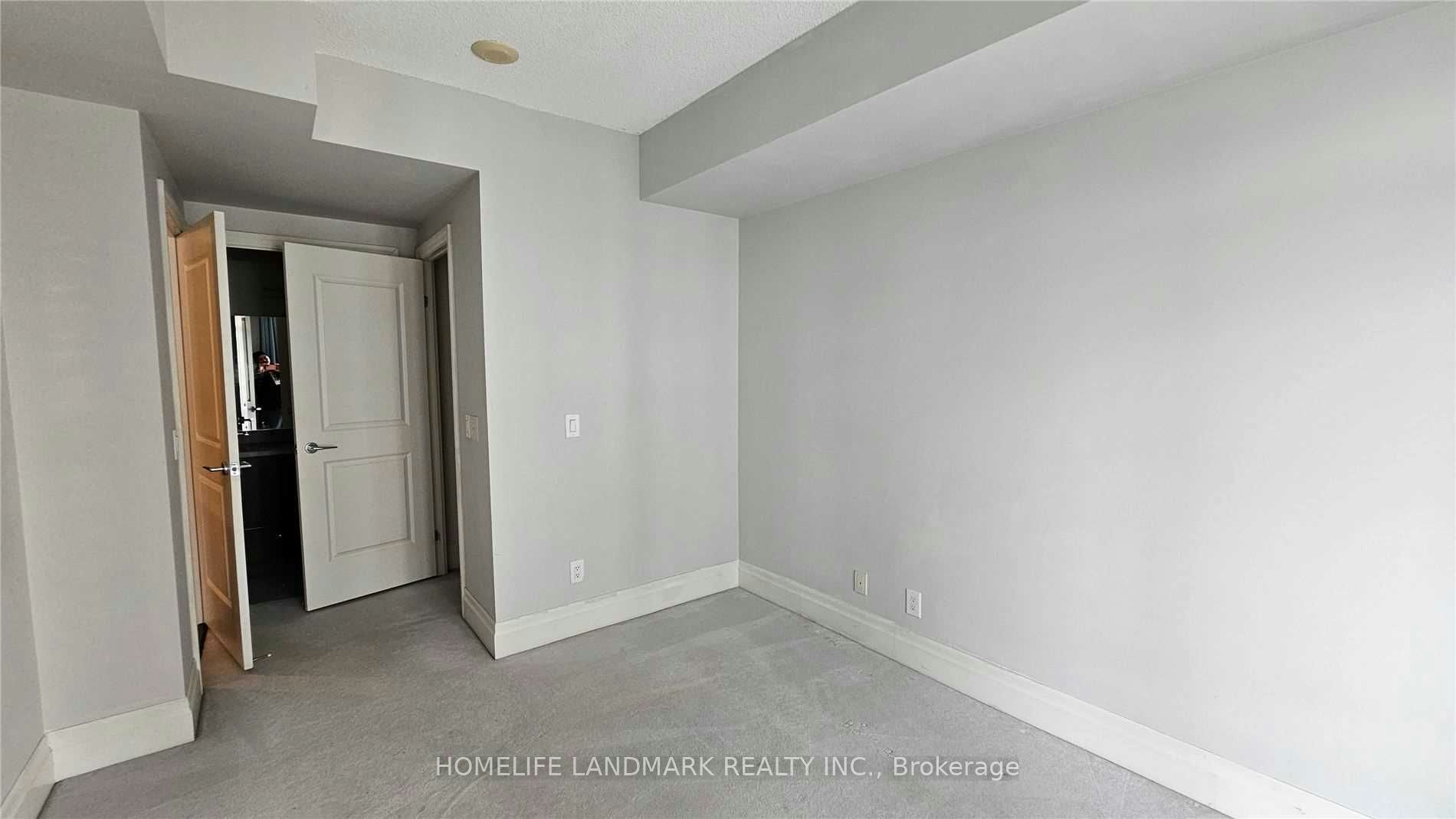 513-131 Upper Duke Crescent, Markham, ON, L6G 0B9 - 13