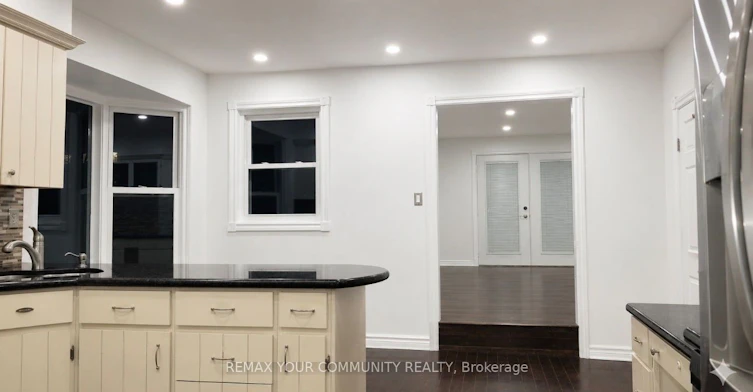 Main-96 Gurnett Street, Aurora, ON, L4G 1P6 - 5
