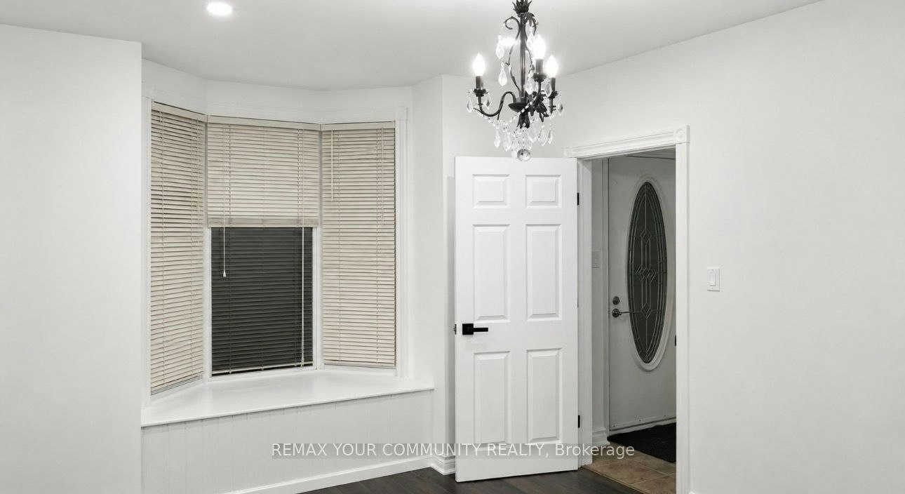 Main-96 Gurnett Street, Aurora, ON, L4G 1P6 - 2