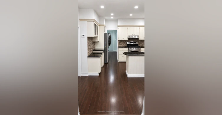 Main-96 Gurnett Street, Aurora, ON, L4G 1P6 - 6