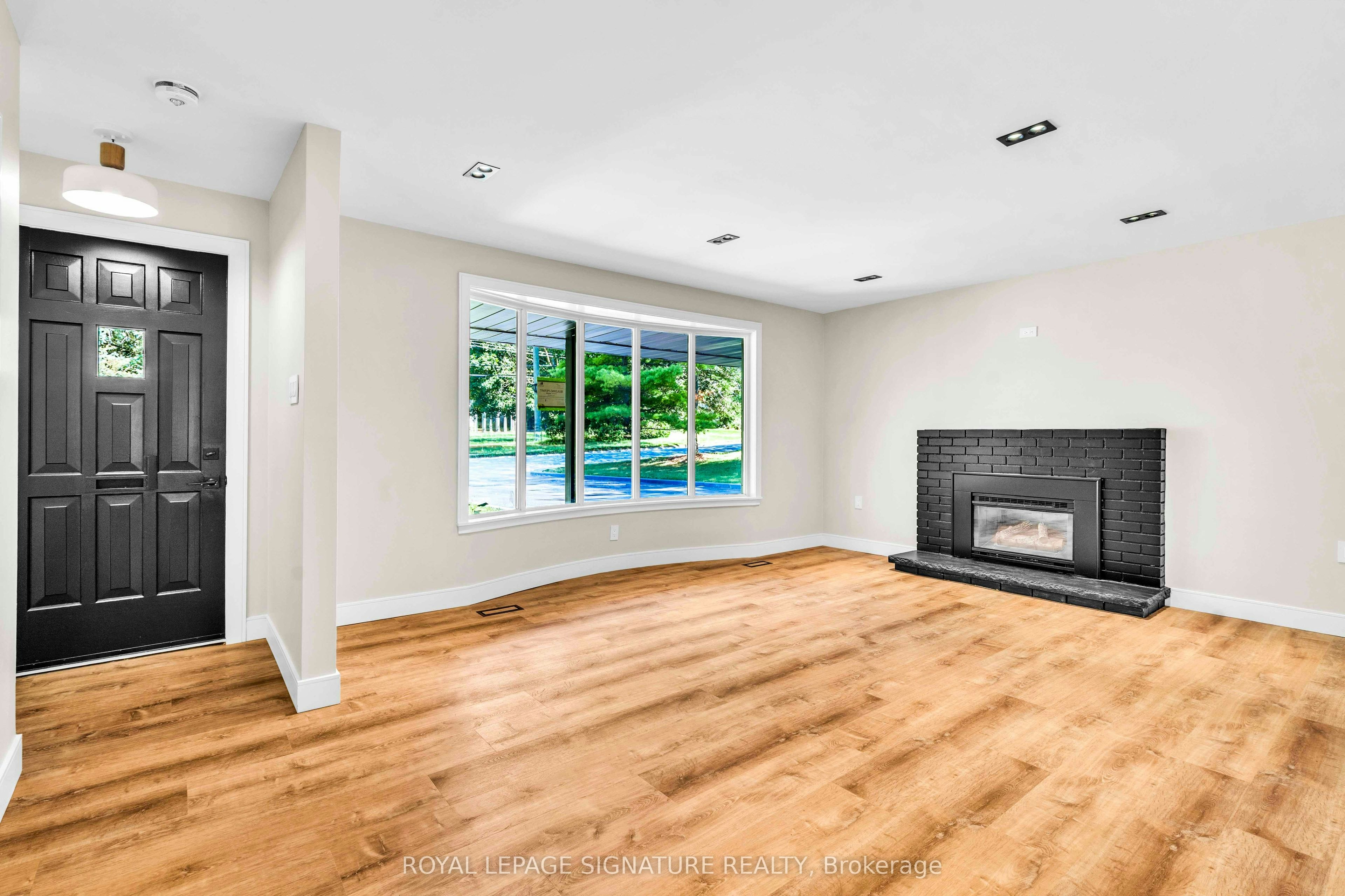 1-986 Srigley Street, Newmarket, ON, L3Y 1Y3 - 3