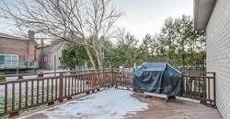 137 Arnold Avenue, Vaughan, ON, L4J 1B8 - 18
